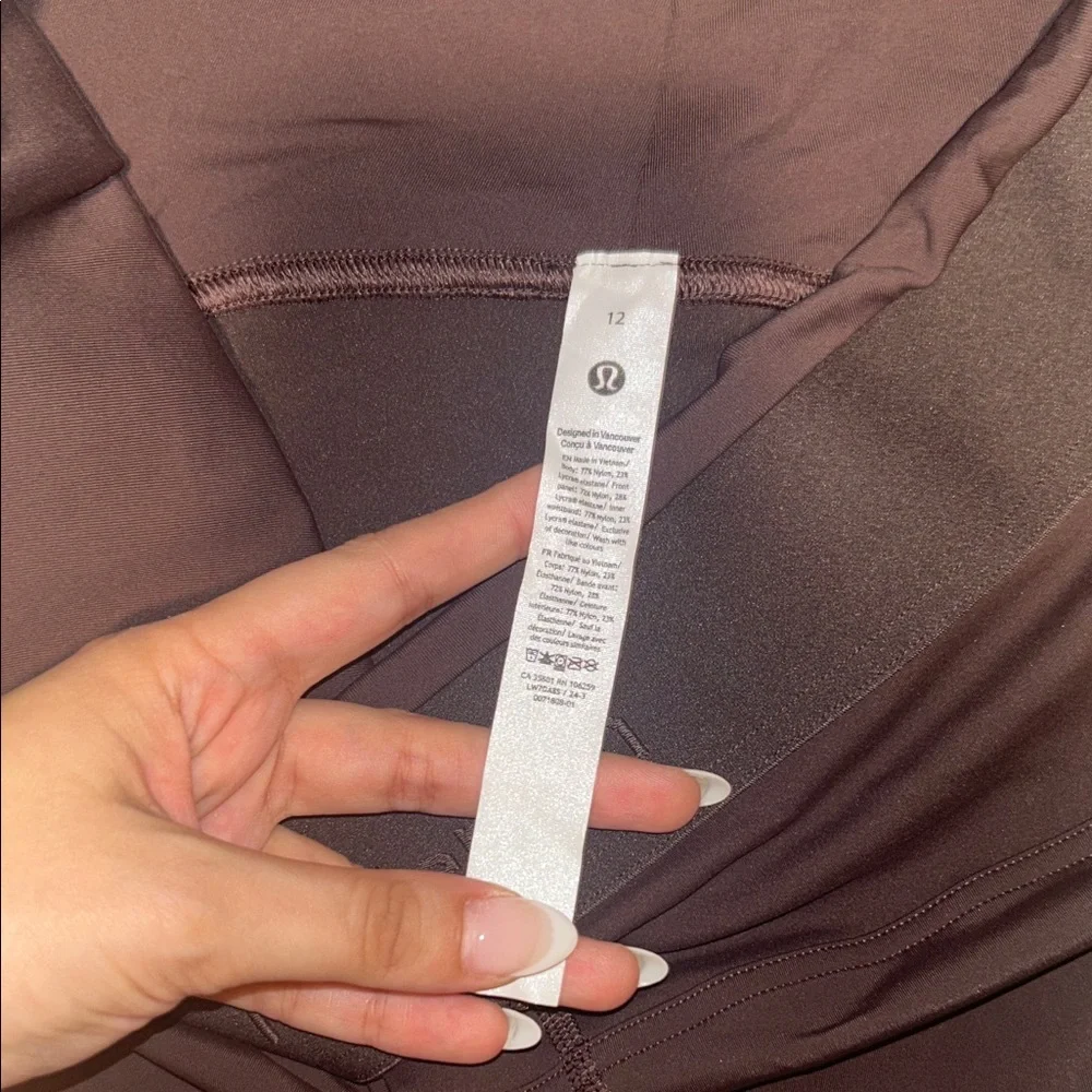 LULULEMON License to Train dark brown shorts - Picture 3 of 5